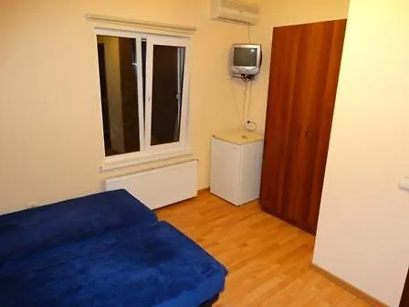 On Rulevoy Pereulok Apartment *