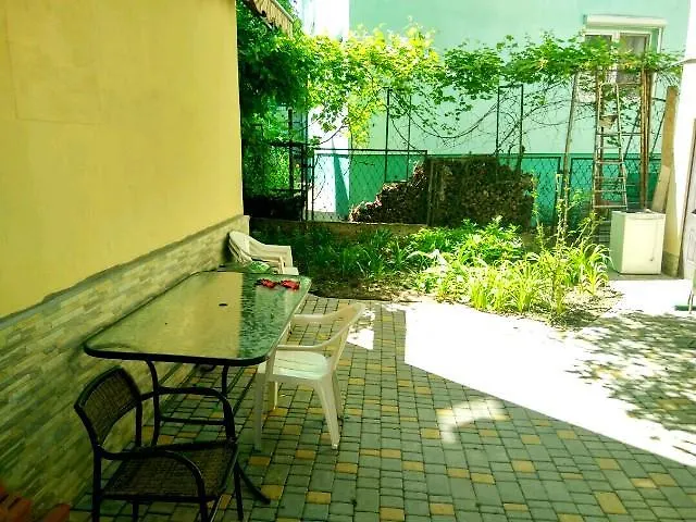 Apartment On Rulevoy Pereulok Odesa